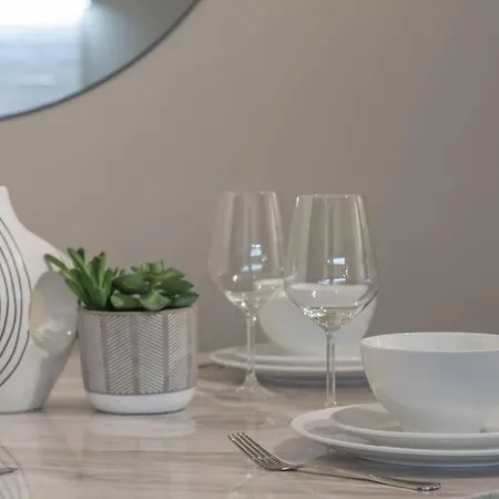 Guestready - Luxurious Living With Sea Views Blackrock (Dublin)