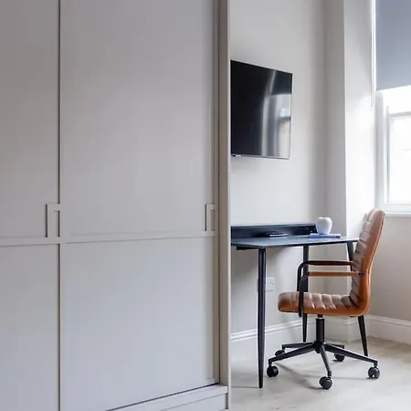 Guestready - Luxurious Living With Sea Views * Blackrock (Dublin)